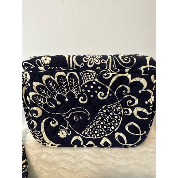 Vera Bradley Twirly Birds (retired) Navy Blue Crossbody Bag Adjustable - Picture 5 of 7